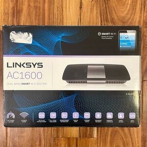 Linksys EA6400 AC1600 Dual-Band Smart Wi-Fi Router - Black.